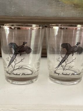 2 Federal Glass Tumblers Sportsman Ring Neck Pheasant platinum Rim MCM Barware
